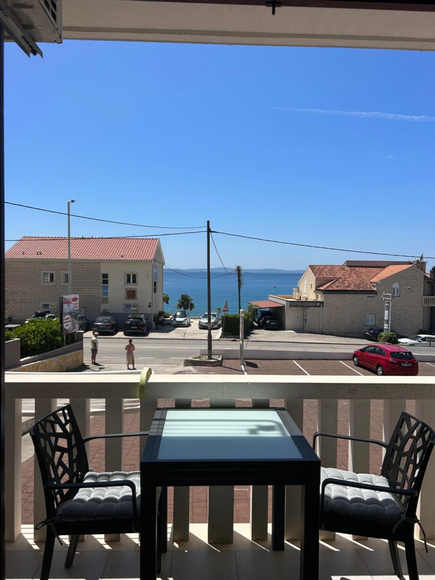 Apartmani Baki Podstrana Exterior foto