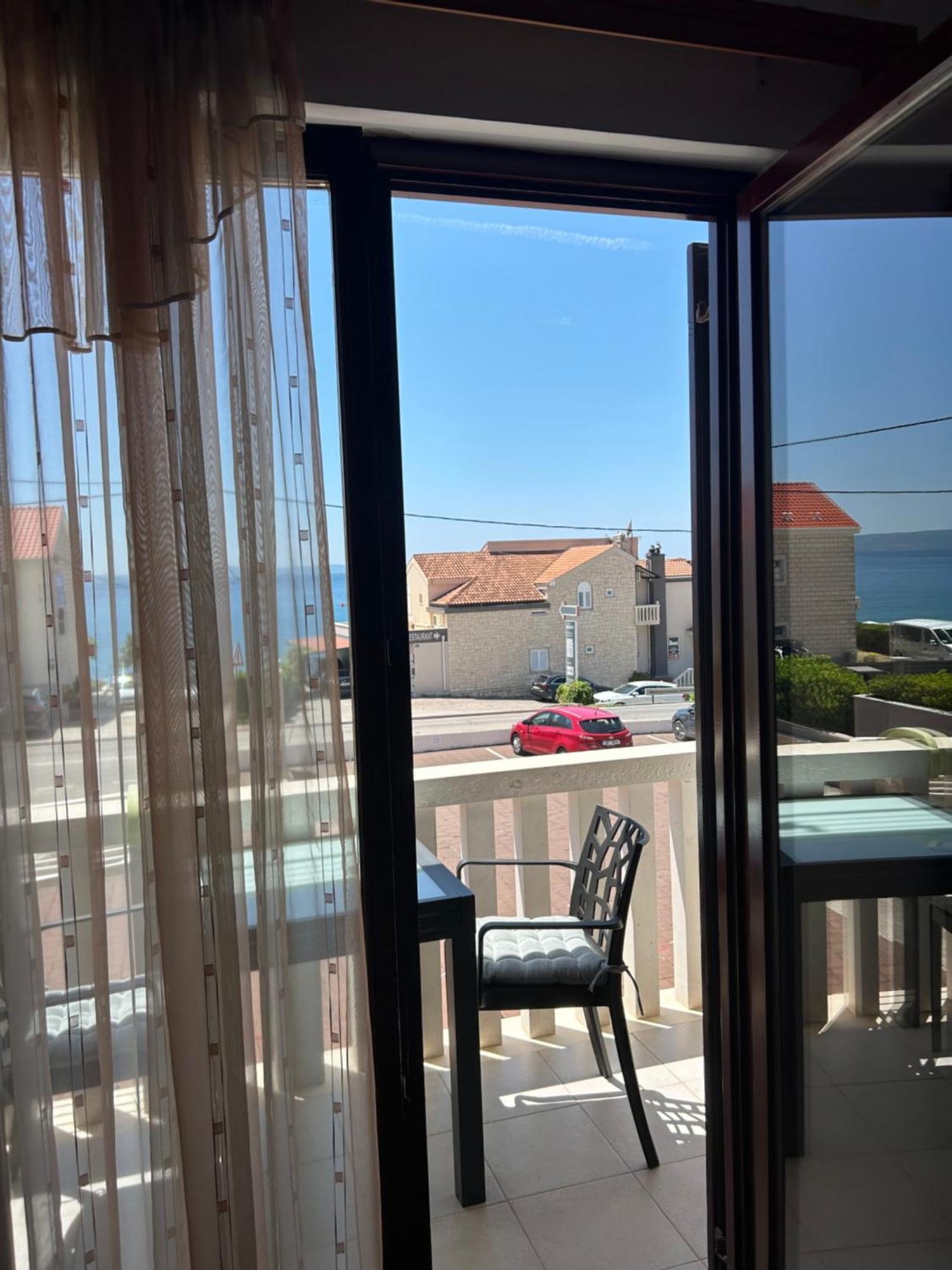 Apartmani Baki Podstrana Exterior foto